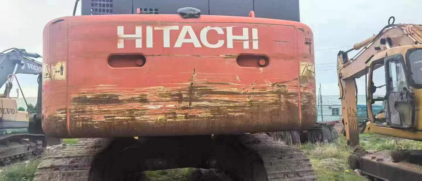 Buy Hitachi ZX490LCH-5A Used Excavator / 8