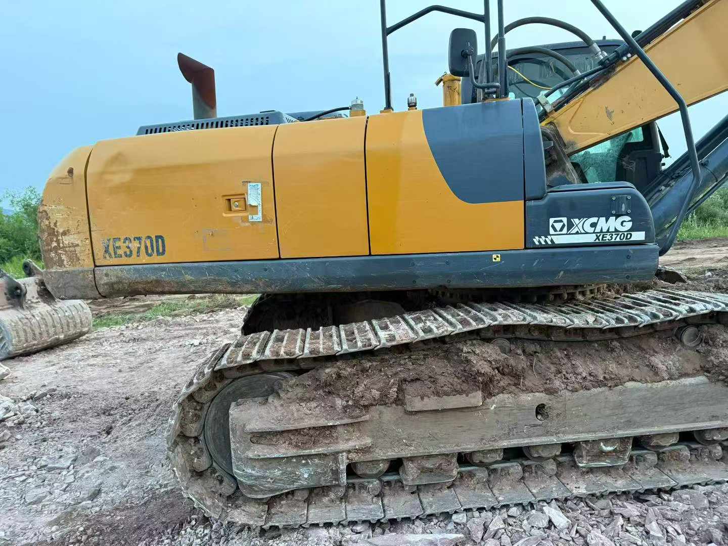 Buy XCMG XE370 Used Excavator / 3
