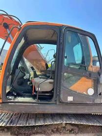 Buy Doosan S130W-3 Used Excavator / 5 Buy Doosan S130W-3 Used Excavator / 5