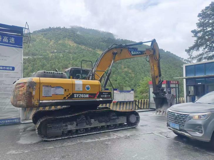 Buy Sany SY245H Used Excavator / 1