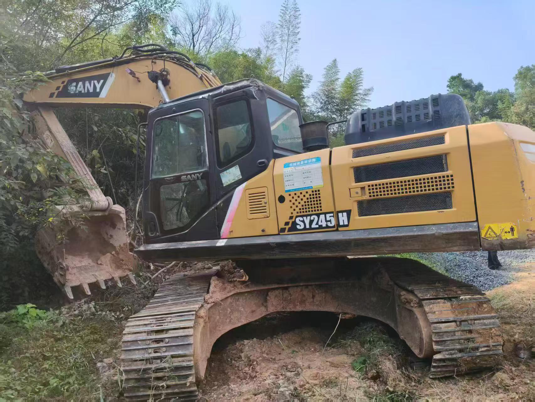 Buy Sany SY245H Used Excavator / 5