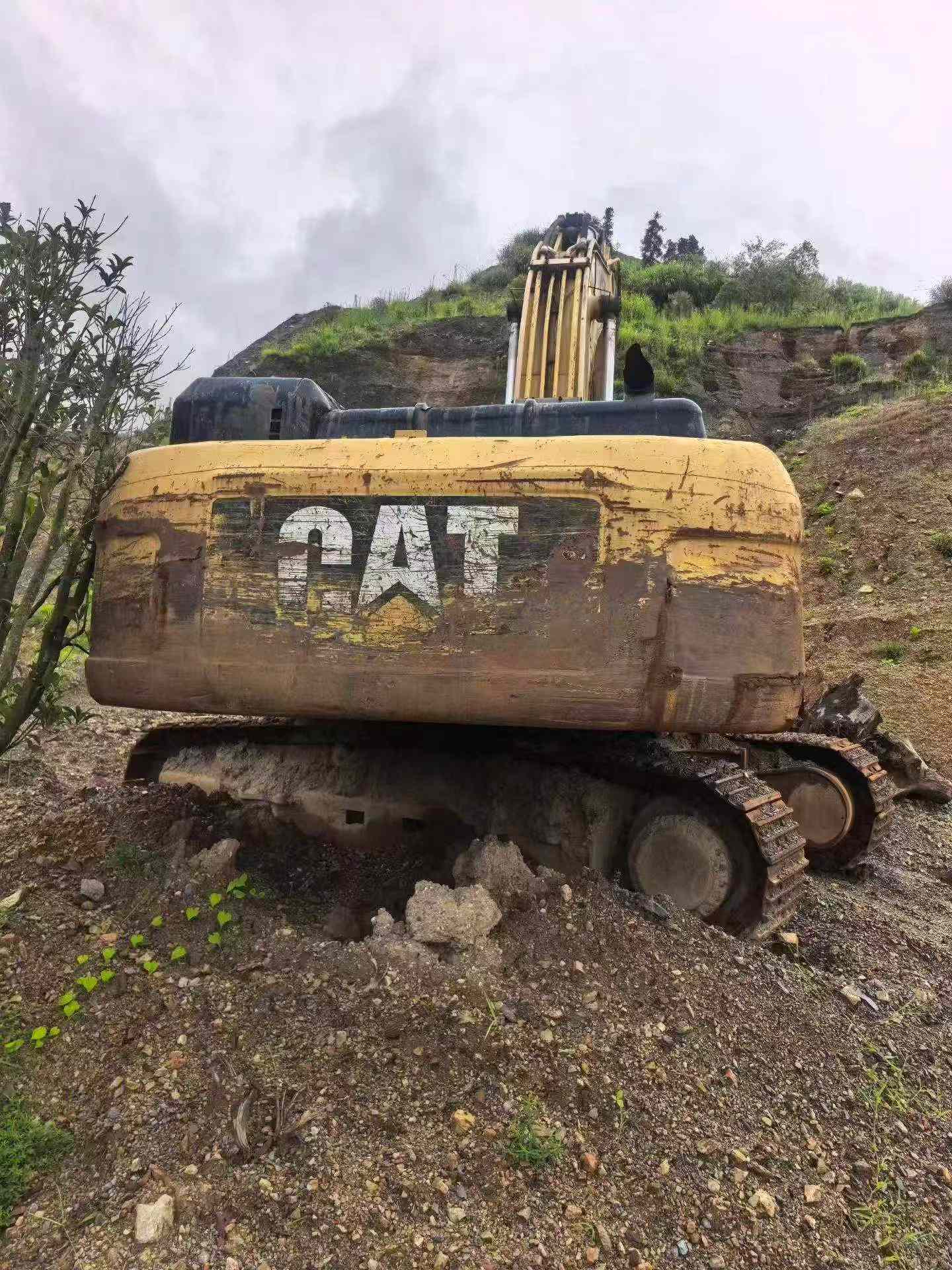 Buy Caterpillar 336E Used Excavator / 2