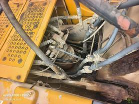Buy XCMG XE205DA Used Excavator / 4 Buy XCMG XE205DA Used Excavator / 4