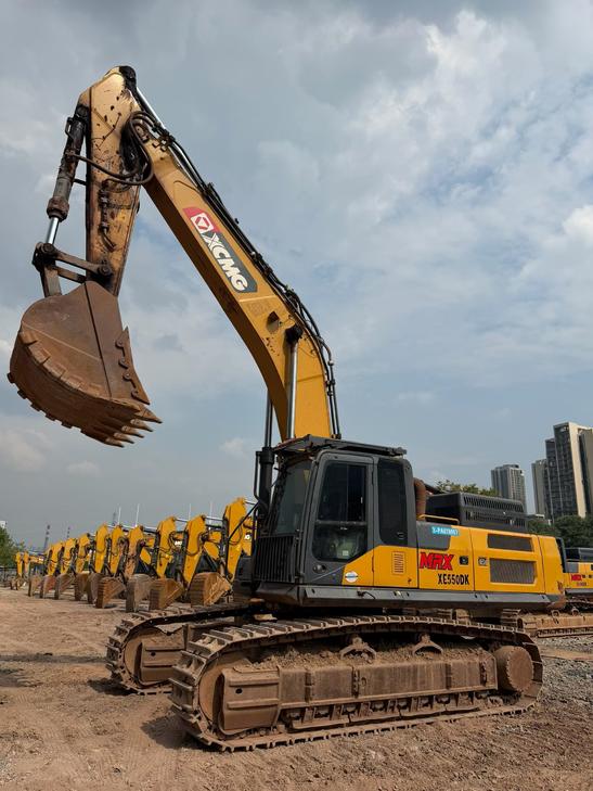 Buy XCMG XE490DK Used Excavator / 1