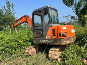 Buy Doosan DH55 Used Excavator / 6 Buy Doosan DH55 Used Excavator / 6