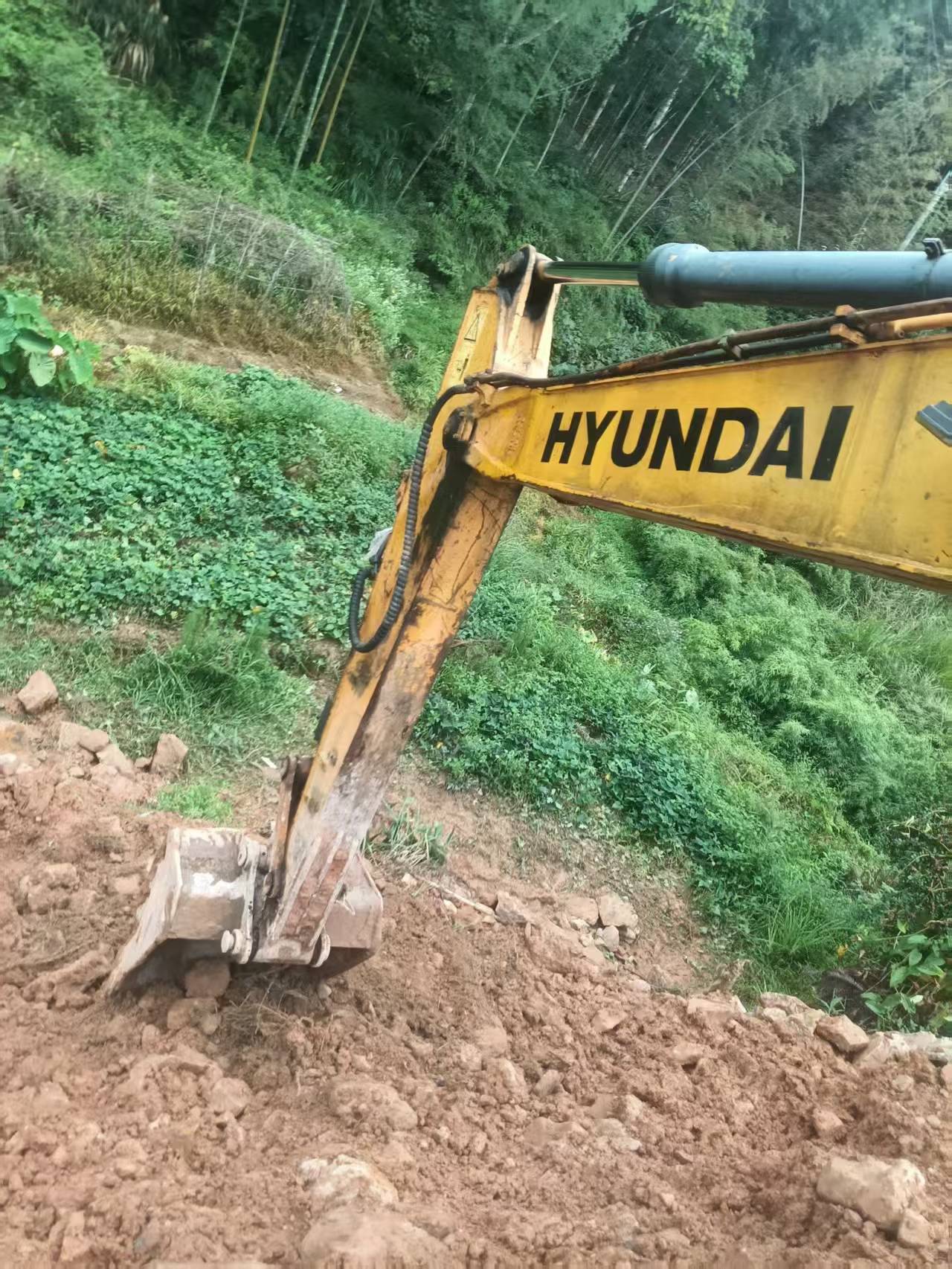 Buy Hyundai R150-7 Used Excavator / 4