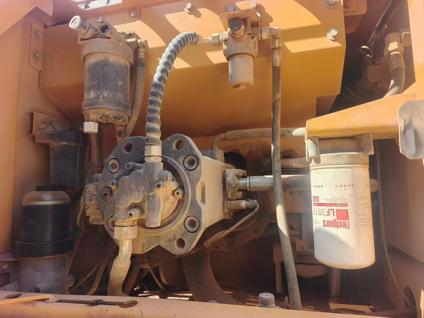 Buy Kobelco SK60 Used Excavator / 7
