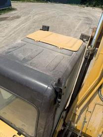 Buy Caterpillar 323D2L Used Excavator / 3 Buy Caterpillar 323D2L Used Excavator / 3