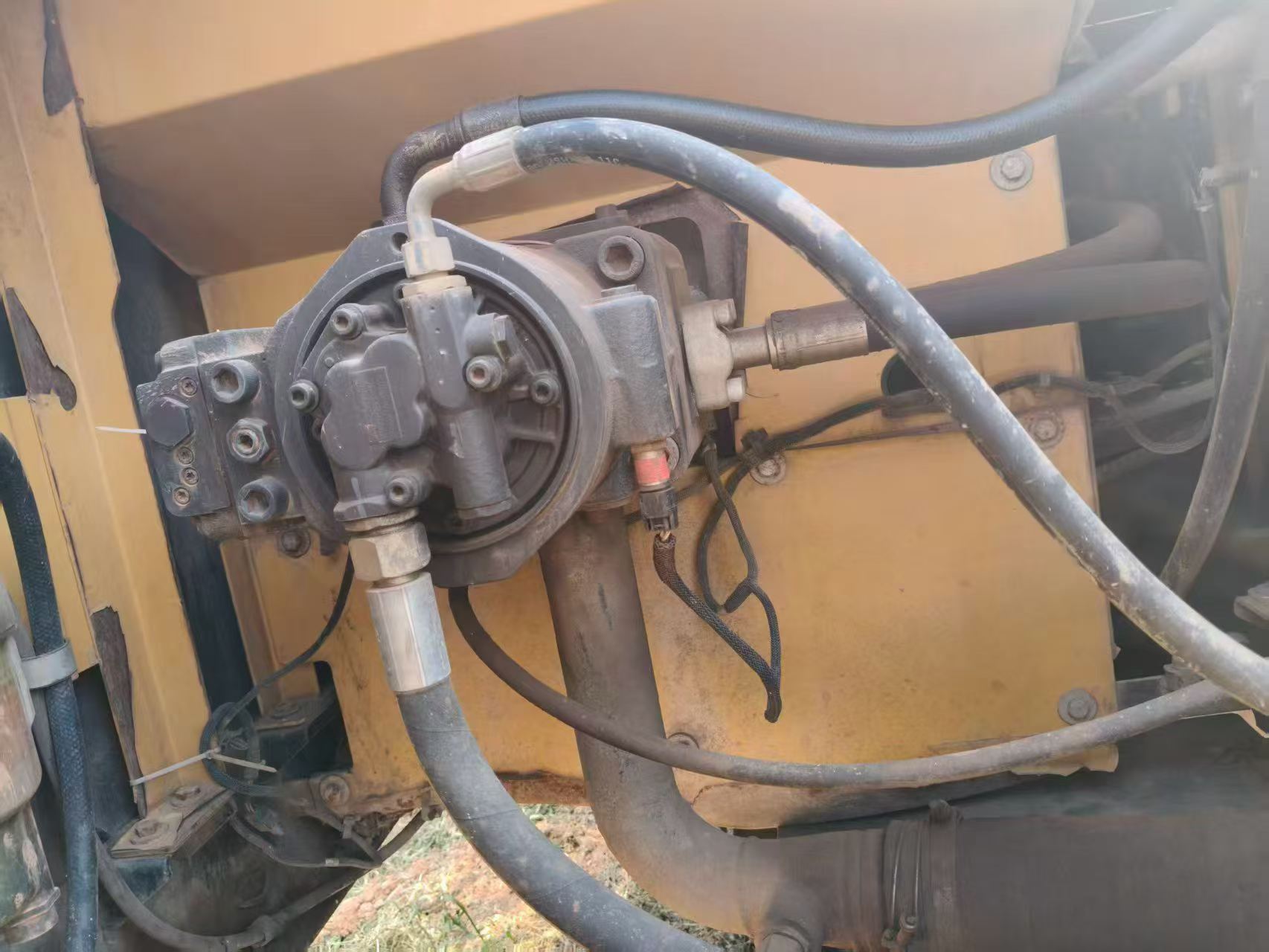 Buy Sany SY245H Used Excavator / 3