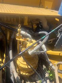 Buy Caterpillar 330B Used Excavator / 3 Buy Caterpillar 330B Used Excavator / 3