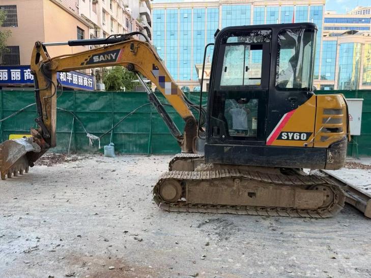 Buy Sany SY55 Used Excavator / 1