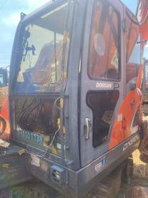 Buy Doosan DX55W Used Excavator / 8 Buy Doosan DX55W Used Excavator / 8
