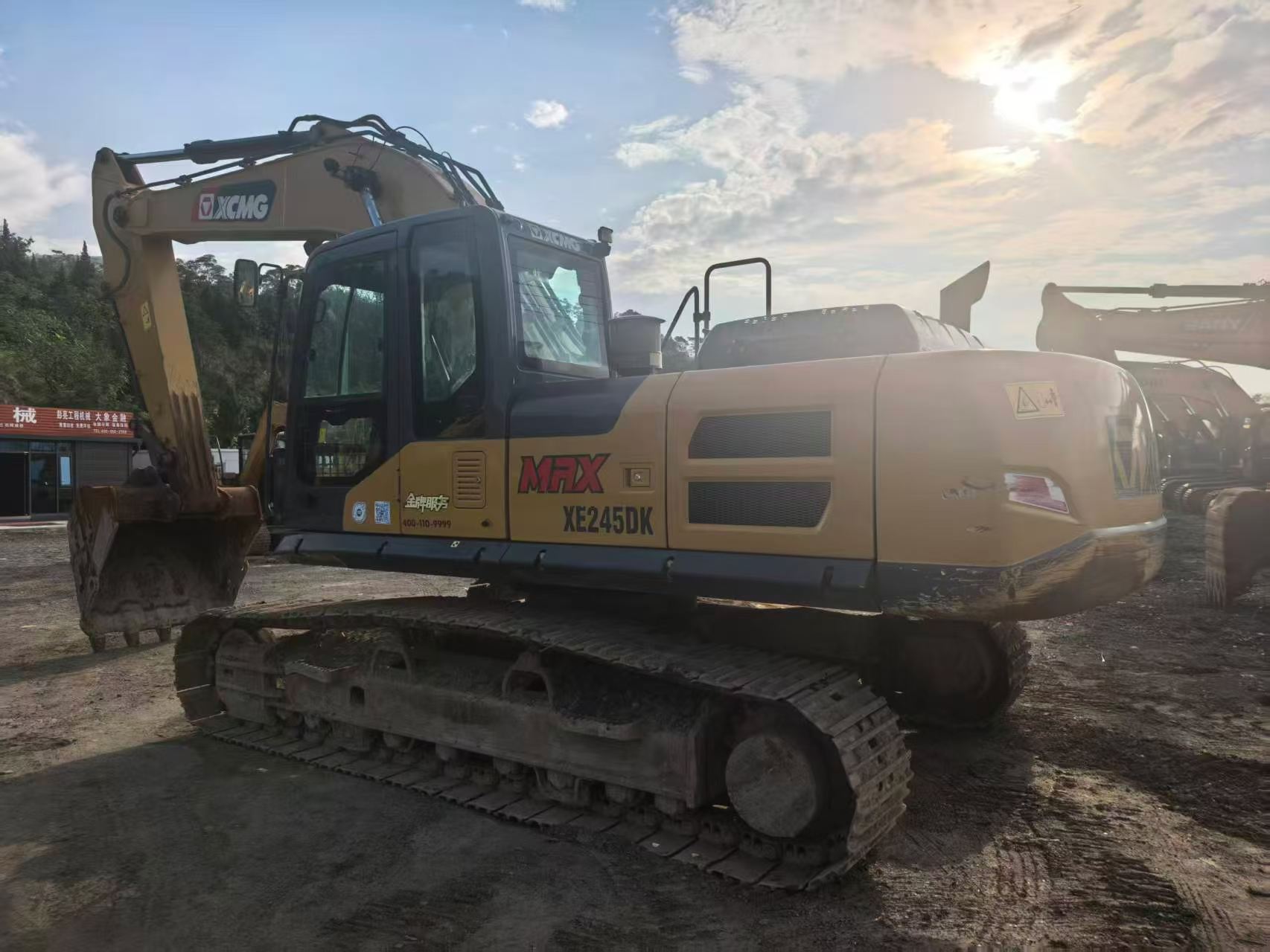 Buy XCMG XE245D Used Excavator / 5
