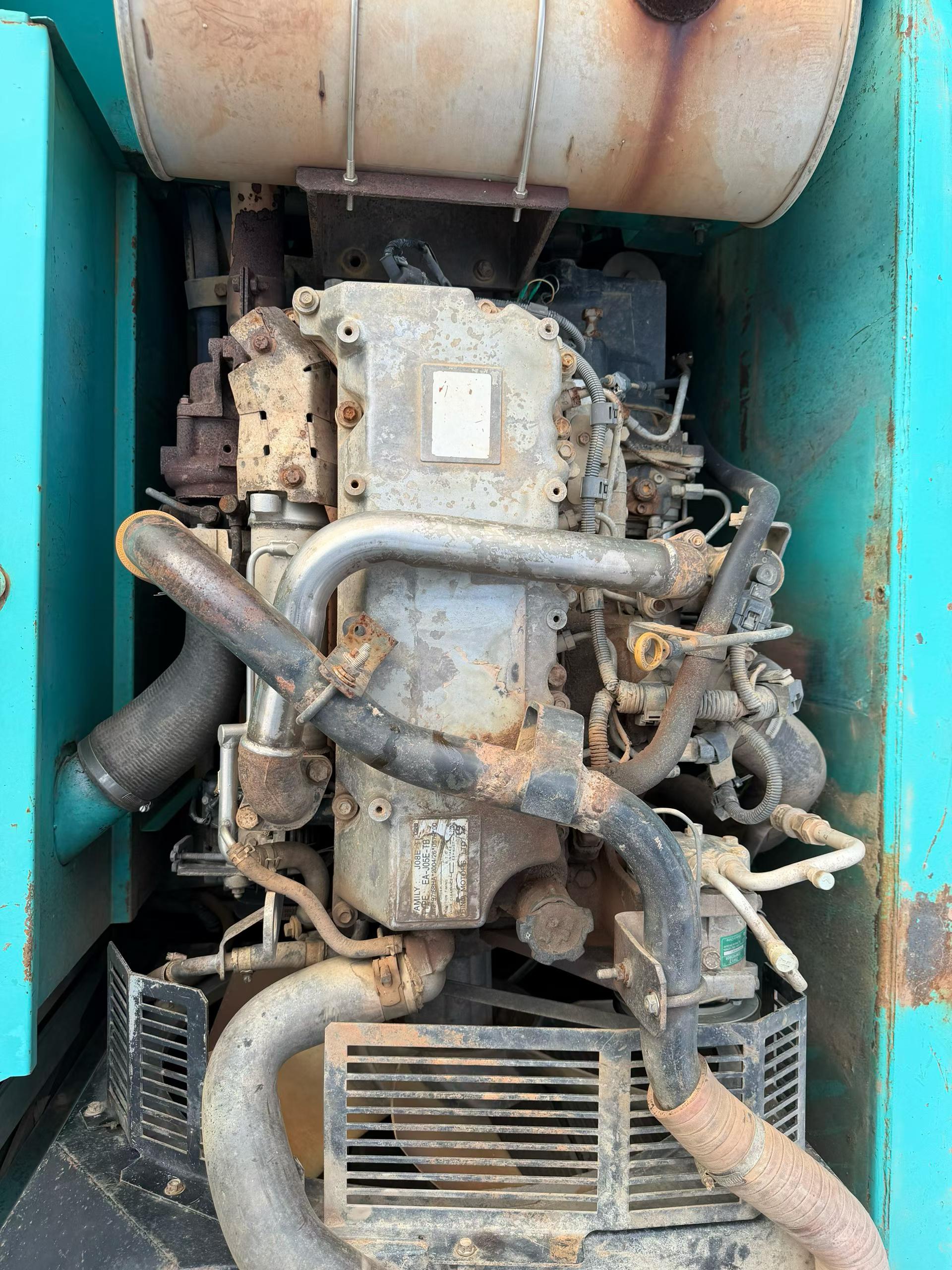 Buy Kobelco SK250 Used Excavator / 6