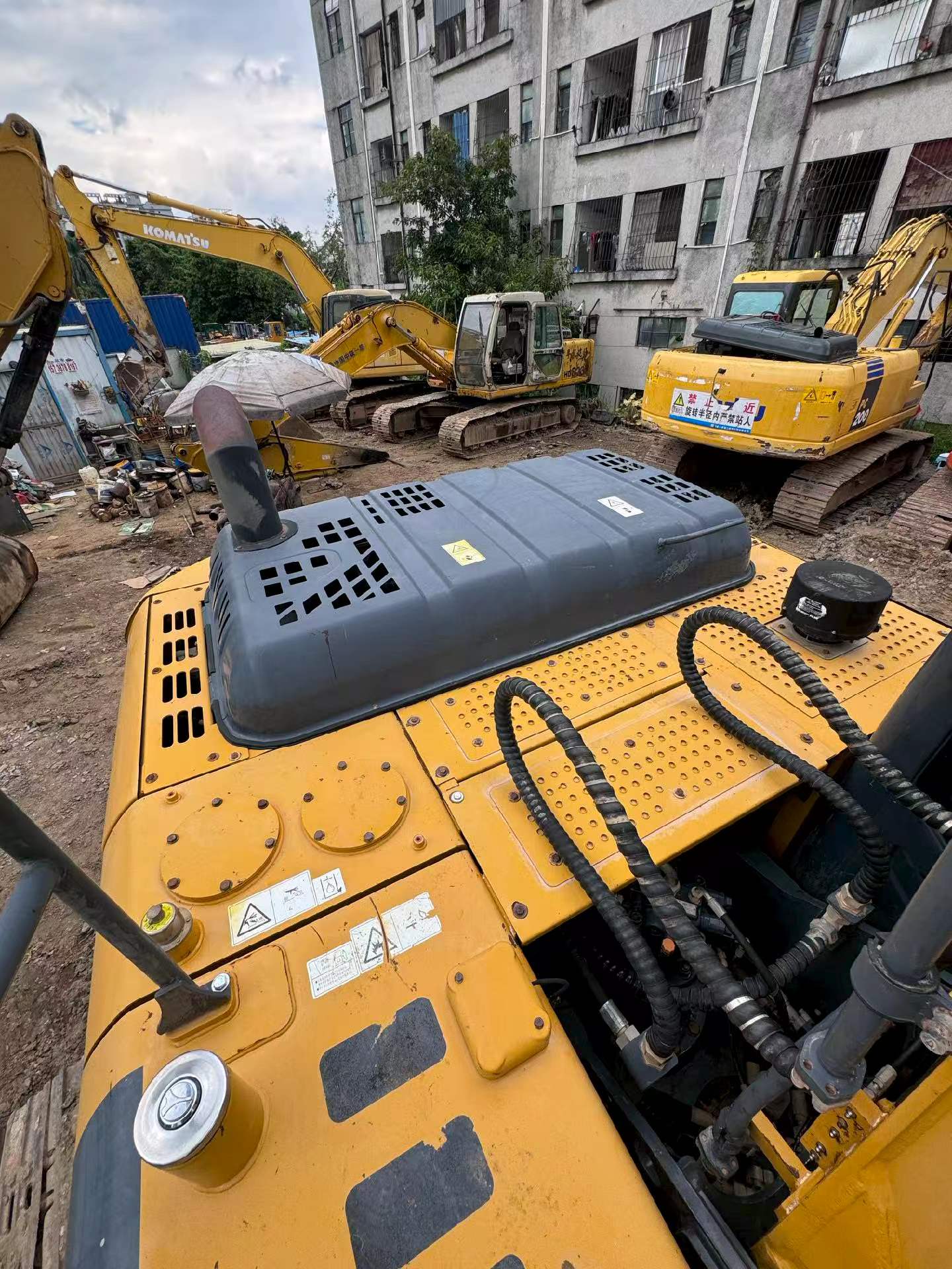 Buy XCMG XE200 Used Excavator / 5
