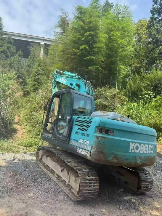 Buy Kobelco SK130-8 Used Excavator / 1