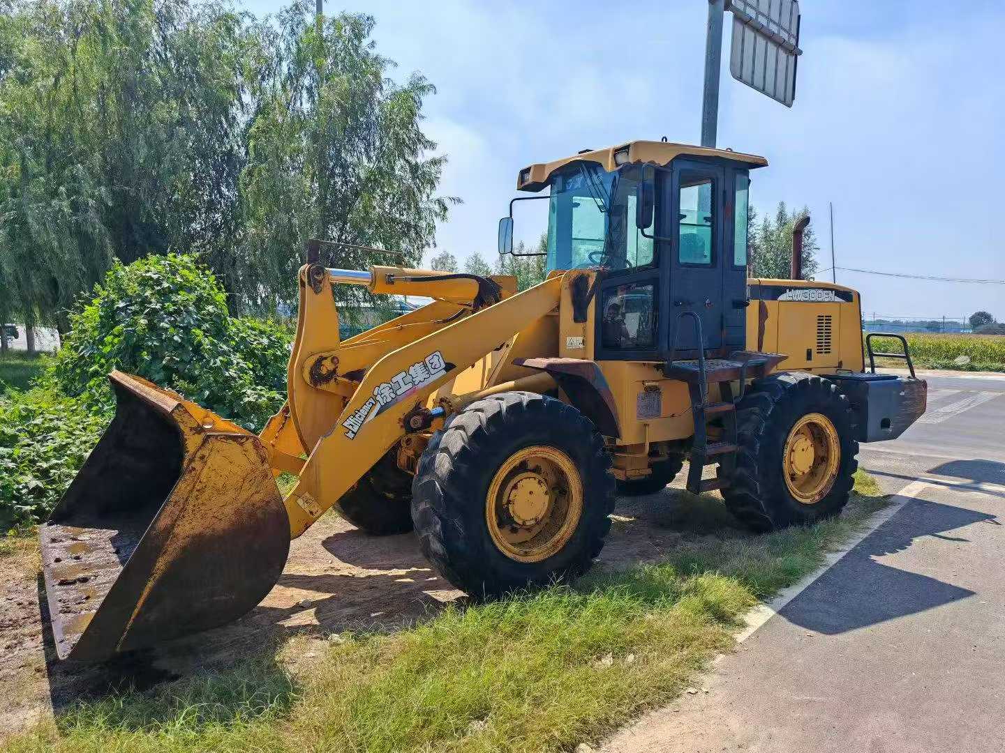 Buy XCMG LW300F Used Loader / 2