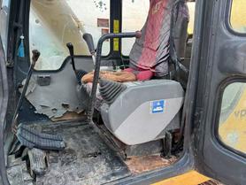 Buy Komatsu PC60-7 Used Excavator / 4 Buy Komatsu PC60-7 Used Excavator / 4