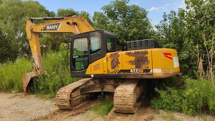 Buy Sany SY200C Used Excavator / 1