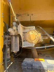 Buy Caterpillar 330B Used Excavator / 2 Buy Caterpillar 330B Used Excavator / 2
