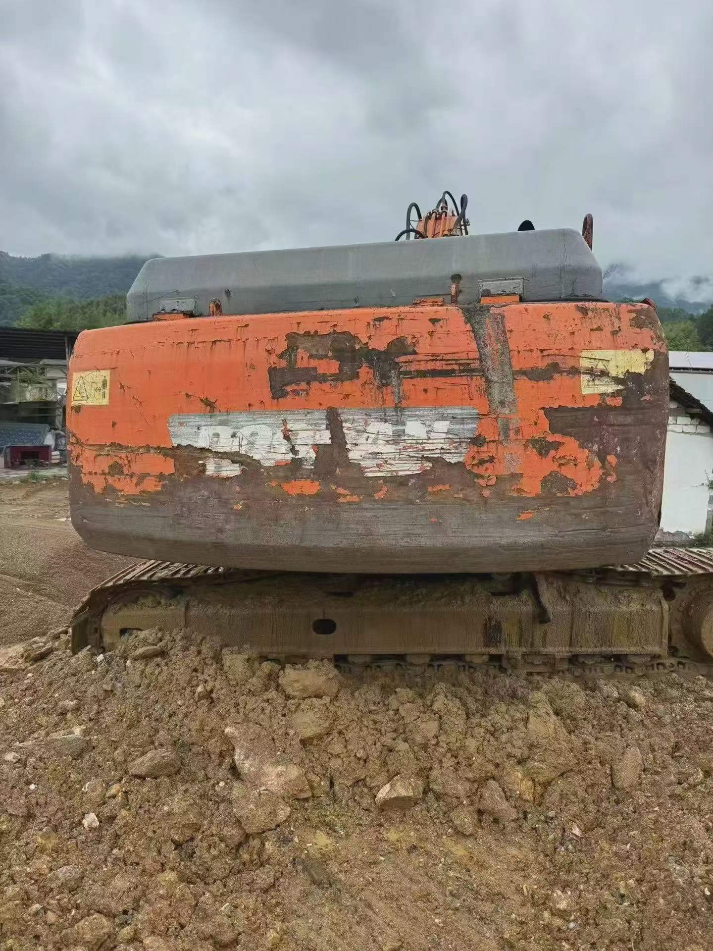 Buy Doosan DH220-3 Used Excavator / 6