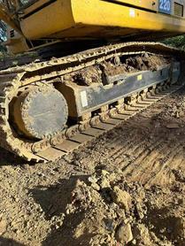 Buy Komatsu PC220 Used Excavator / 6 Buy Komatsu PC220 Used Excavator / 6