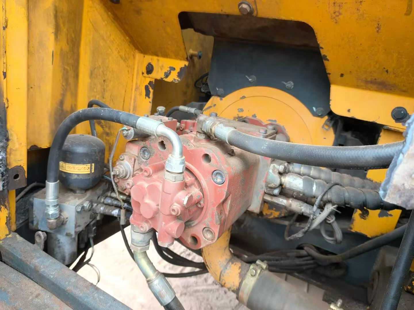 Buy Hyundai R150-7 Used Excavator / 4