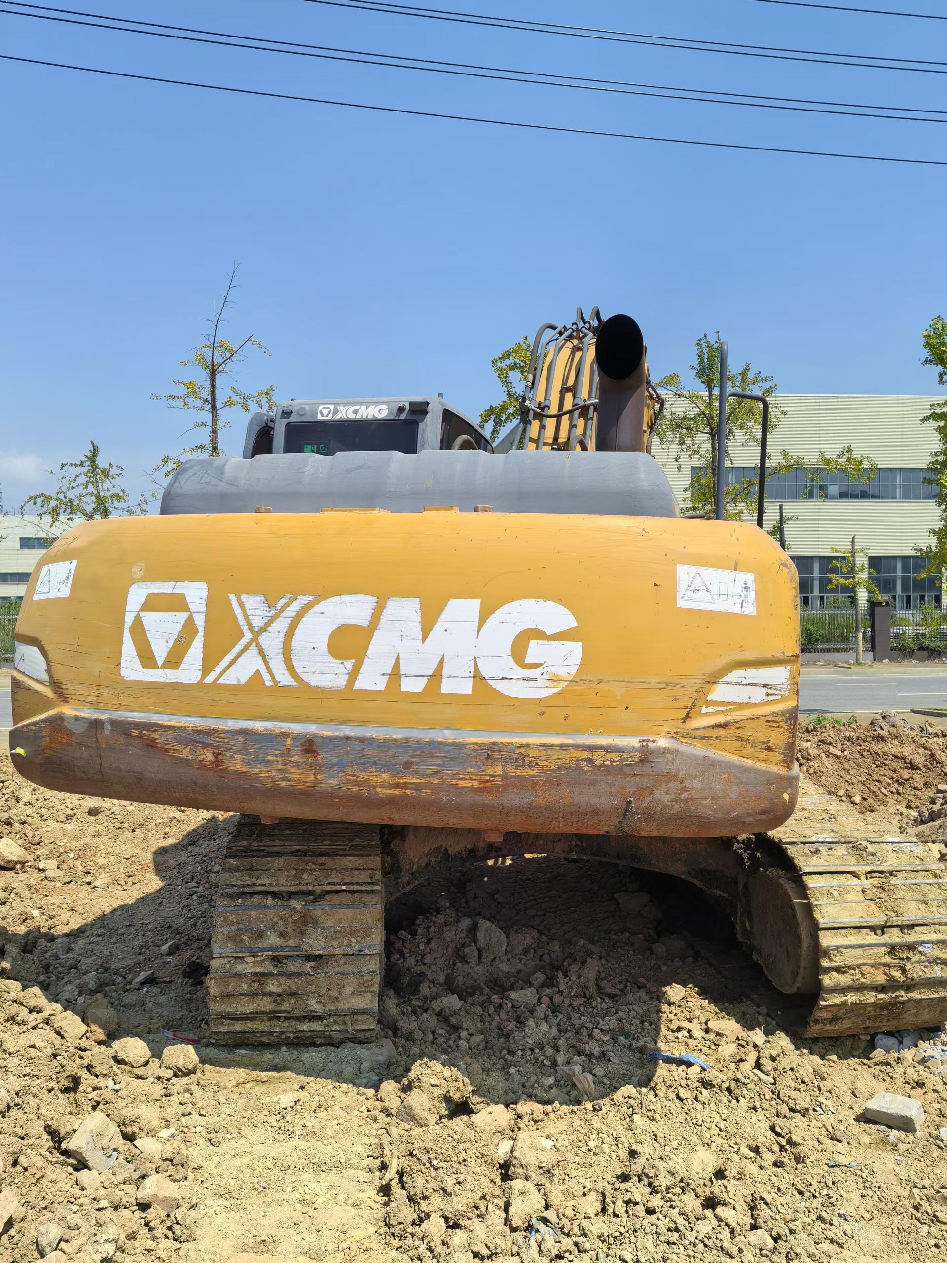 Buy XCMG XE200DA Used Excavator / 9