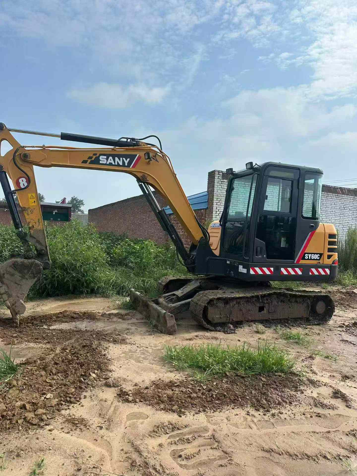 Buy Sany SY60 Used Excavator / 2