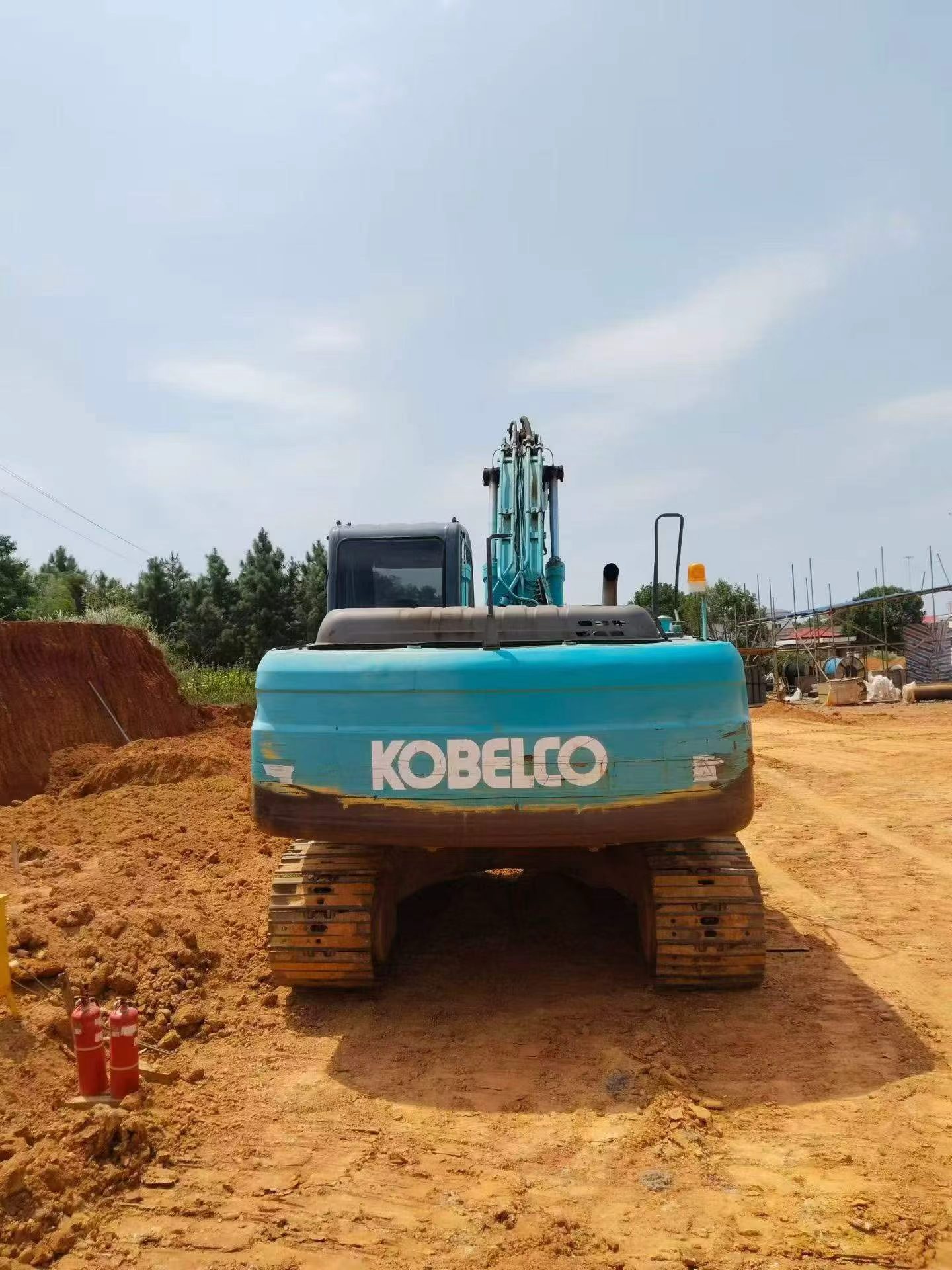Buy Kobelco SK200-2 Used Excavator / 2
