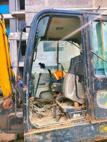 Buy Hyundai HX60 Used Excavator / 9 Buy Hyundai HX60 Used Excavator / 9