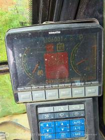 Buy Komatsu PC220-8 Used Excavator / 5 Buy Komatsu PC220-8 Used Excavator / 5