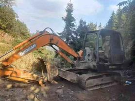 Buy Doosan DH60 Used Excavator / 4 Buy Doosan DH60 Used Excavator / 4