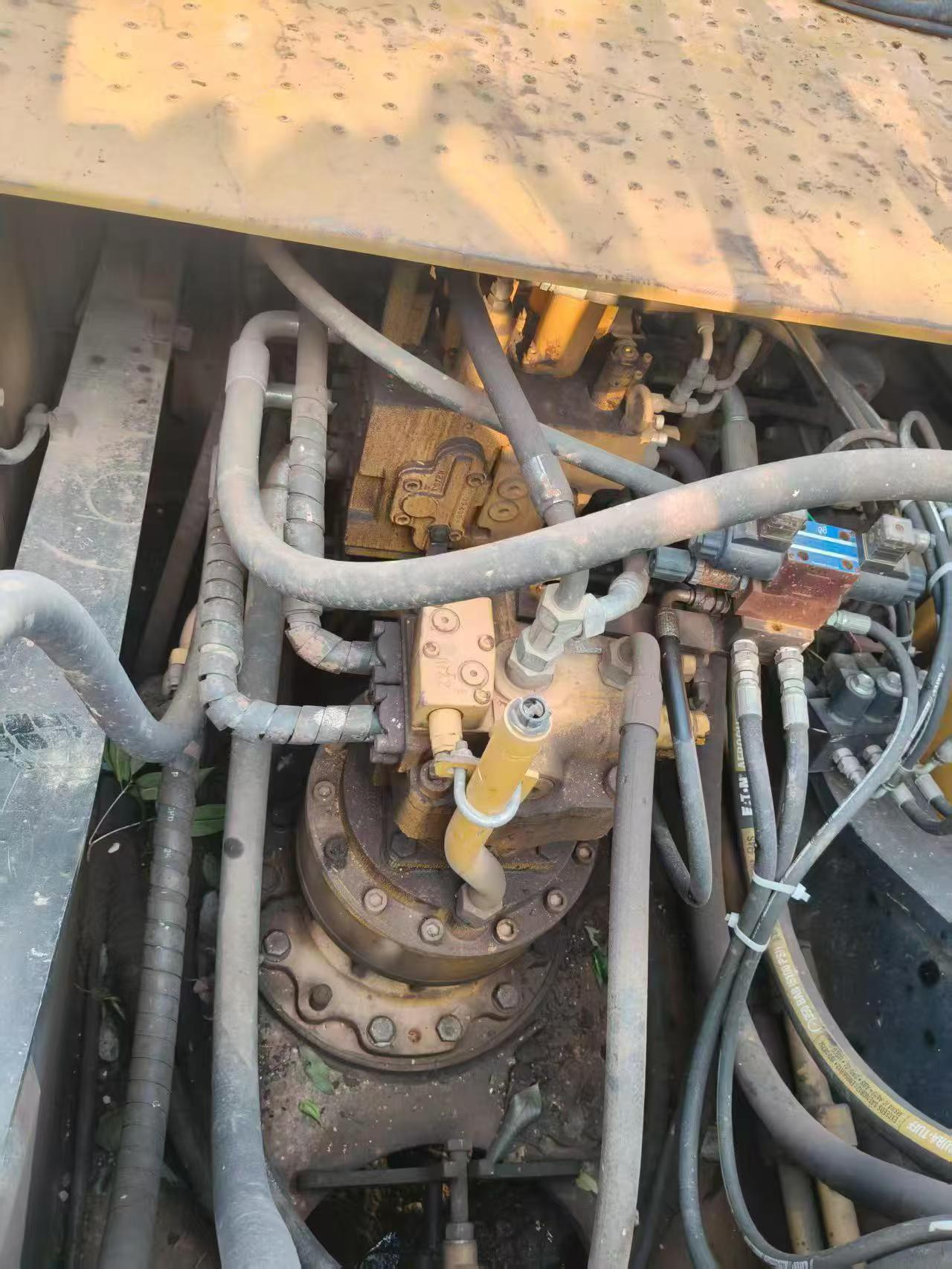 Buy Sany SY245H Used Excavator / 4