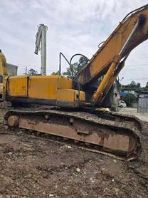 Buy Hyundai R335-7 Used Excavator / 8 Buy Hyundai R335-7 Used Excavator / 8