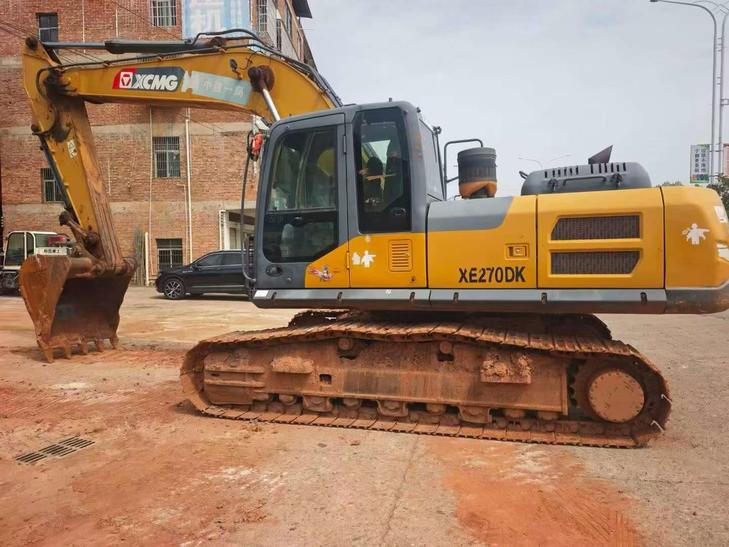 Buy XCMG XE245DK Used Excavator / 1