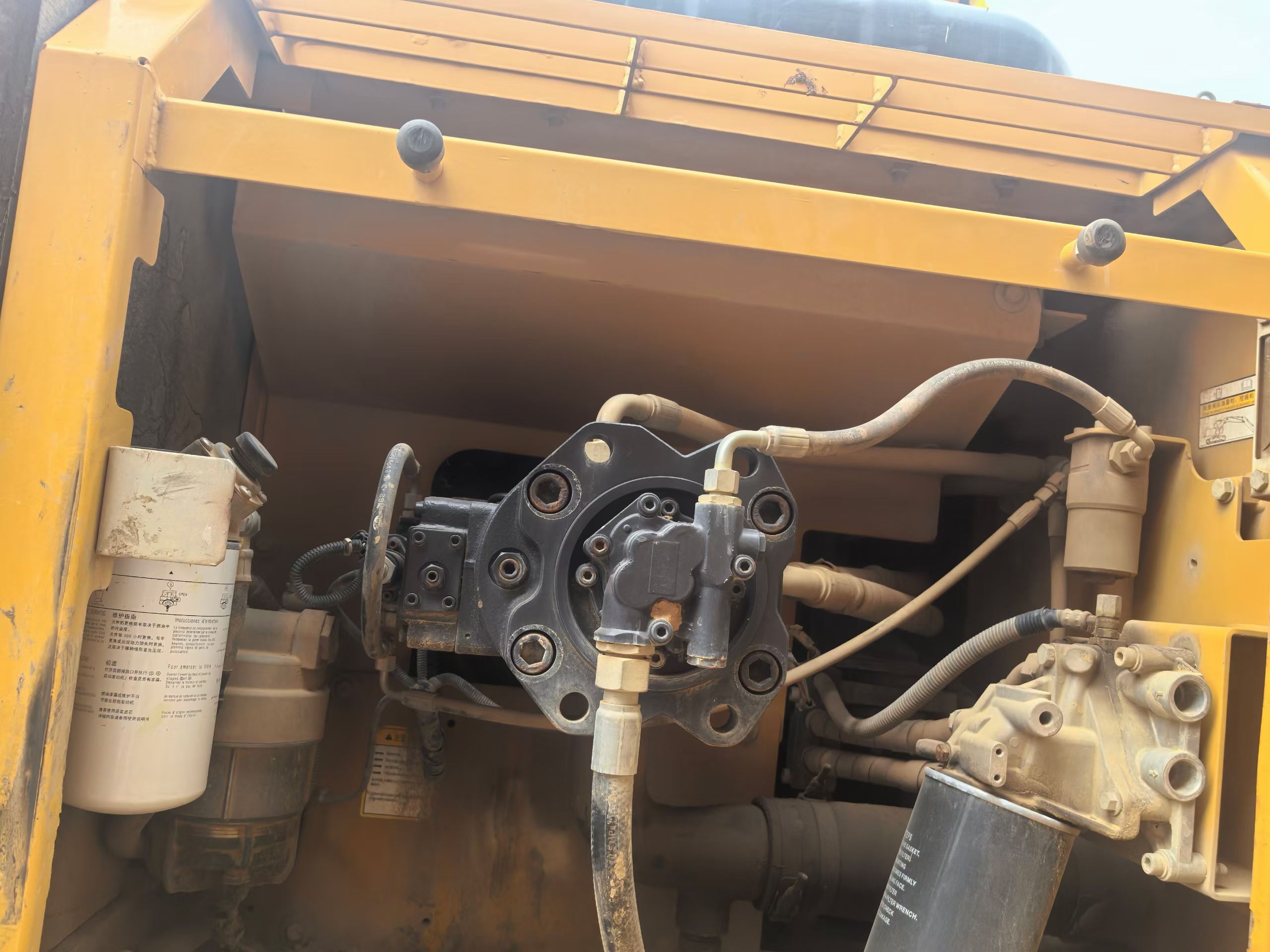 Buy Sany SY215C Used Excavator / 4