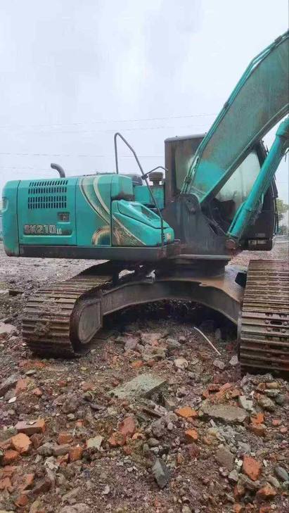 Buy Kobelco SK210 Used Excavator / 1