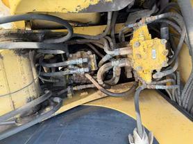 Buy Komatsu PC60-7 Used Excavator / 5 Buy Komatsu PC60-7 Used Excavator / 5