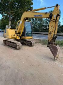 Buy Komatsu PC60-7 Used Excavator / 3 Buy Komatsu PC60-7 Used Excavator / 3