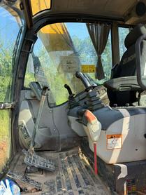 Buy XCMG XE75C Used Excavator / 6 Buy XCMG XE75C Used Excavator / 6