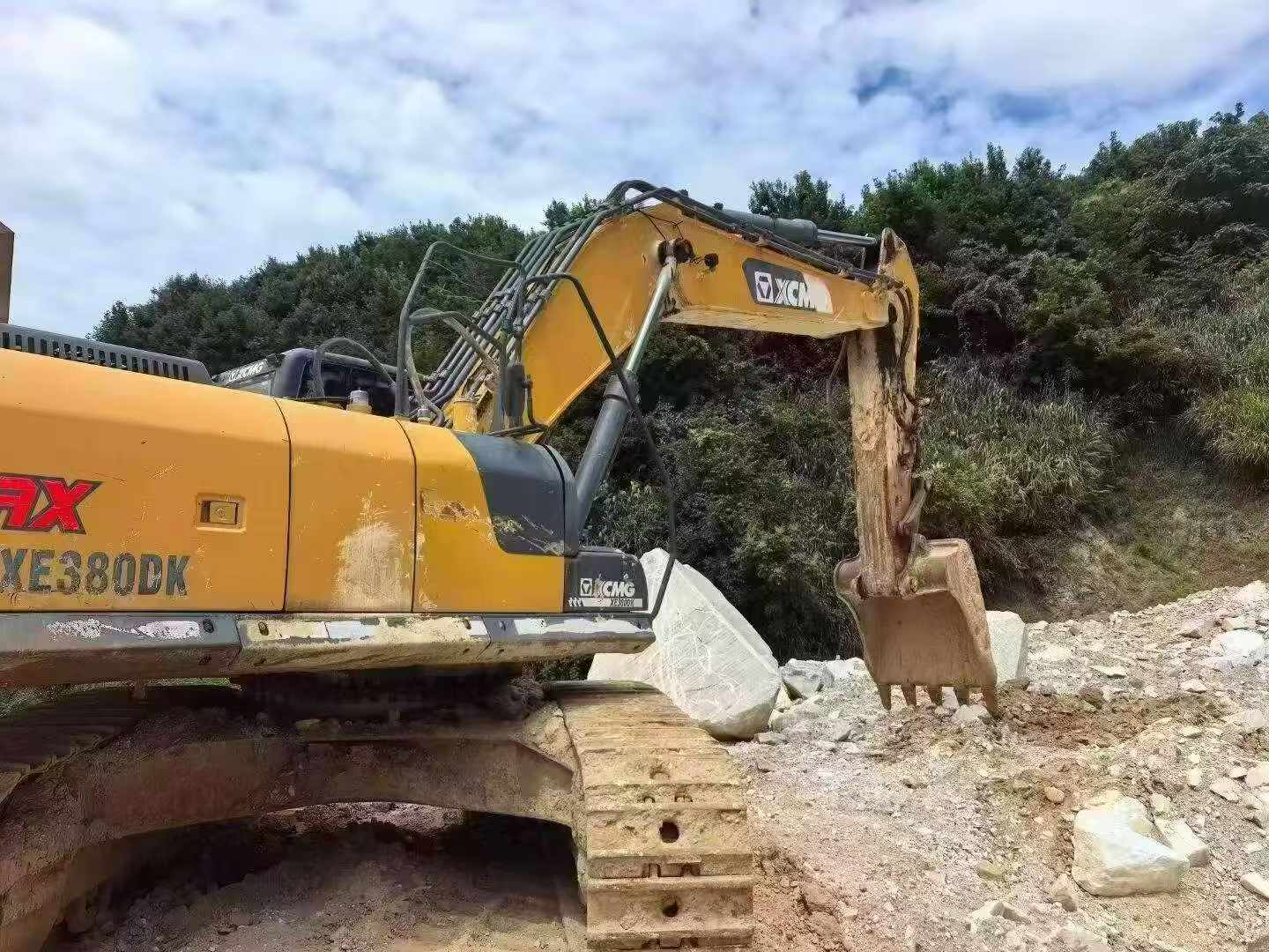 Buy XCMG XE380DK Used Excavator / 5