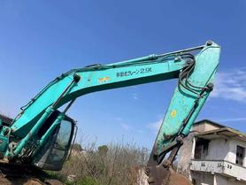 Buy Kobelco SK200 Used Excavator / 9 Buy Kobelco SK200 Used Excavator / 9