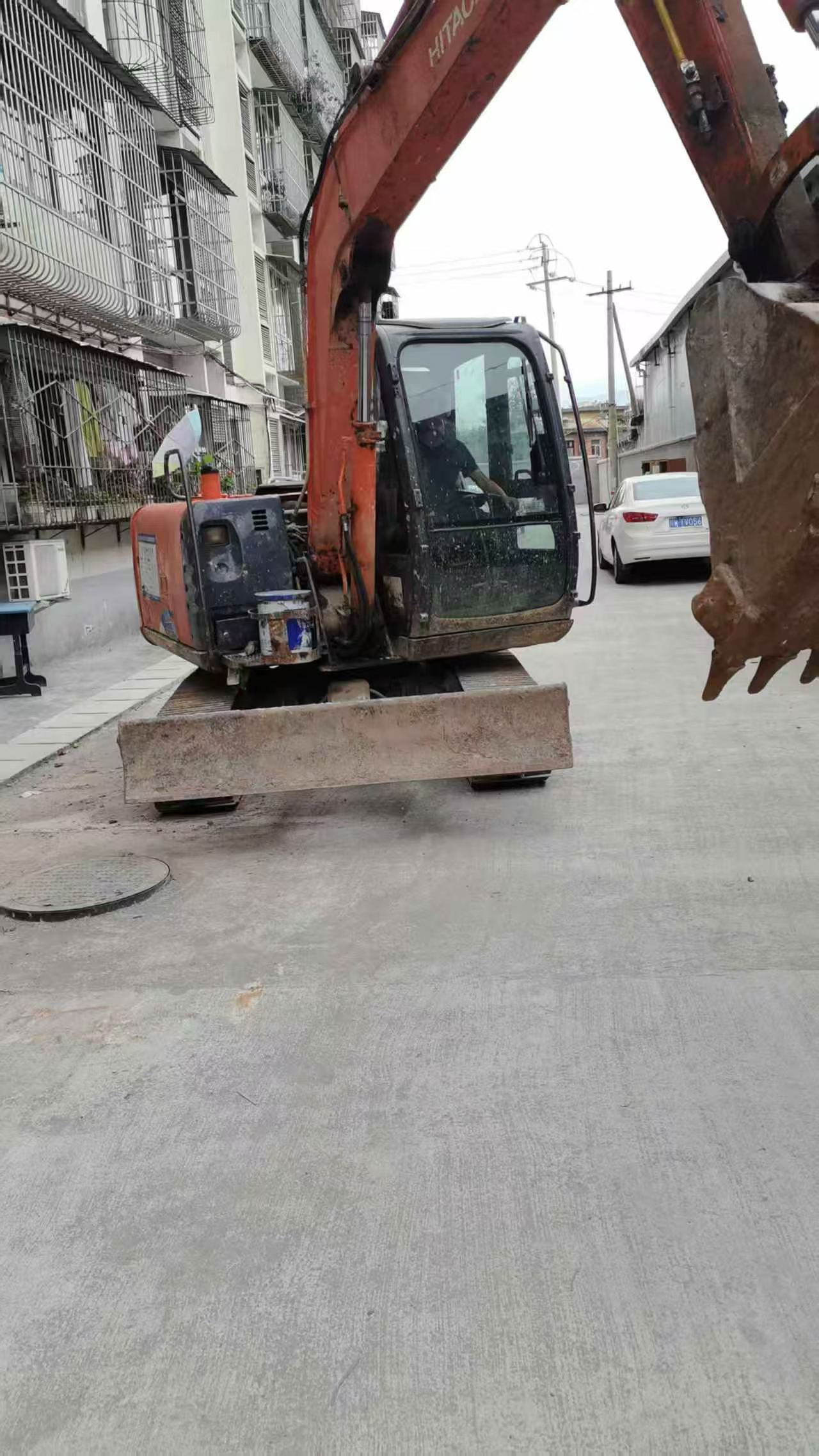 Buy Hitachi ZX60-5A Used Excavator / 2