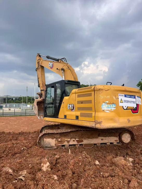Buy Caterpillar 320GC Used Excavator / 1
