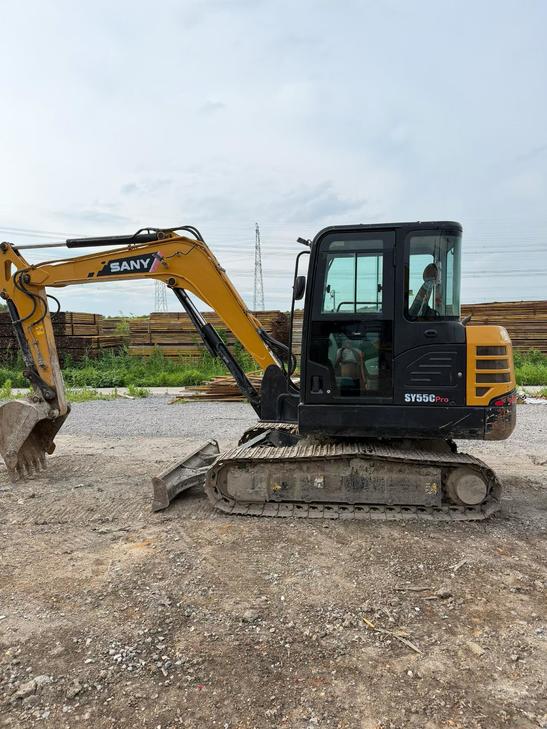 Buy Sany SY55 Used Excavator / 1