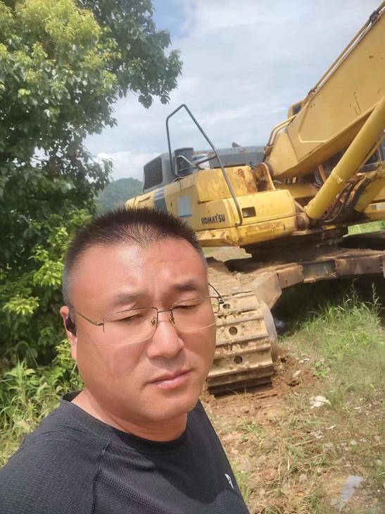 Buy Komatsu PC450-8 Used Excavator / 1