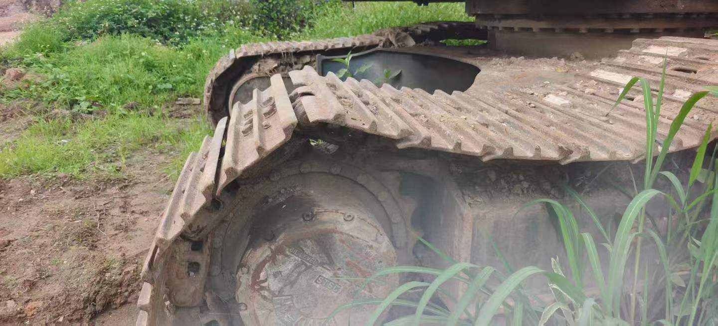 Buy Komatsu PC200-6E Used Excavator / 5