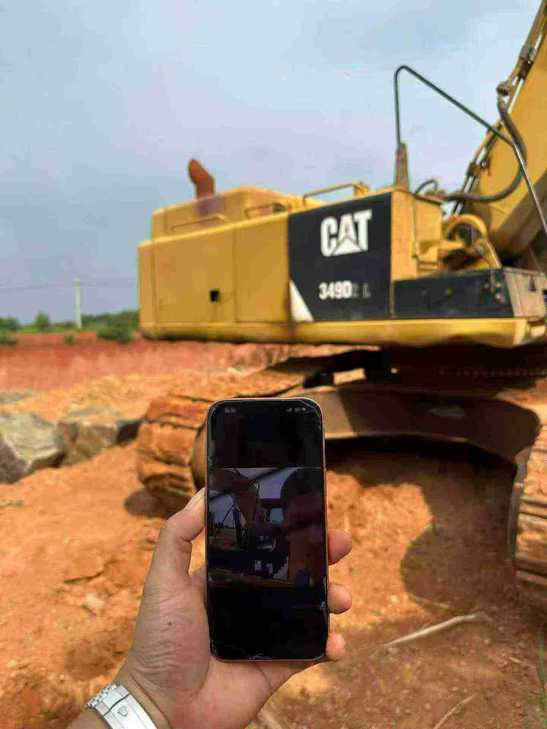 Buy Caterpillar 349E Used Excavator / 1
