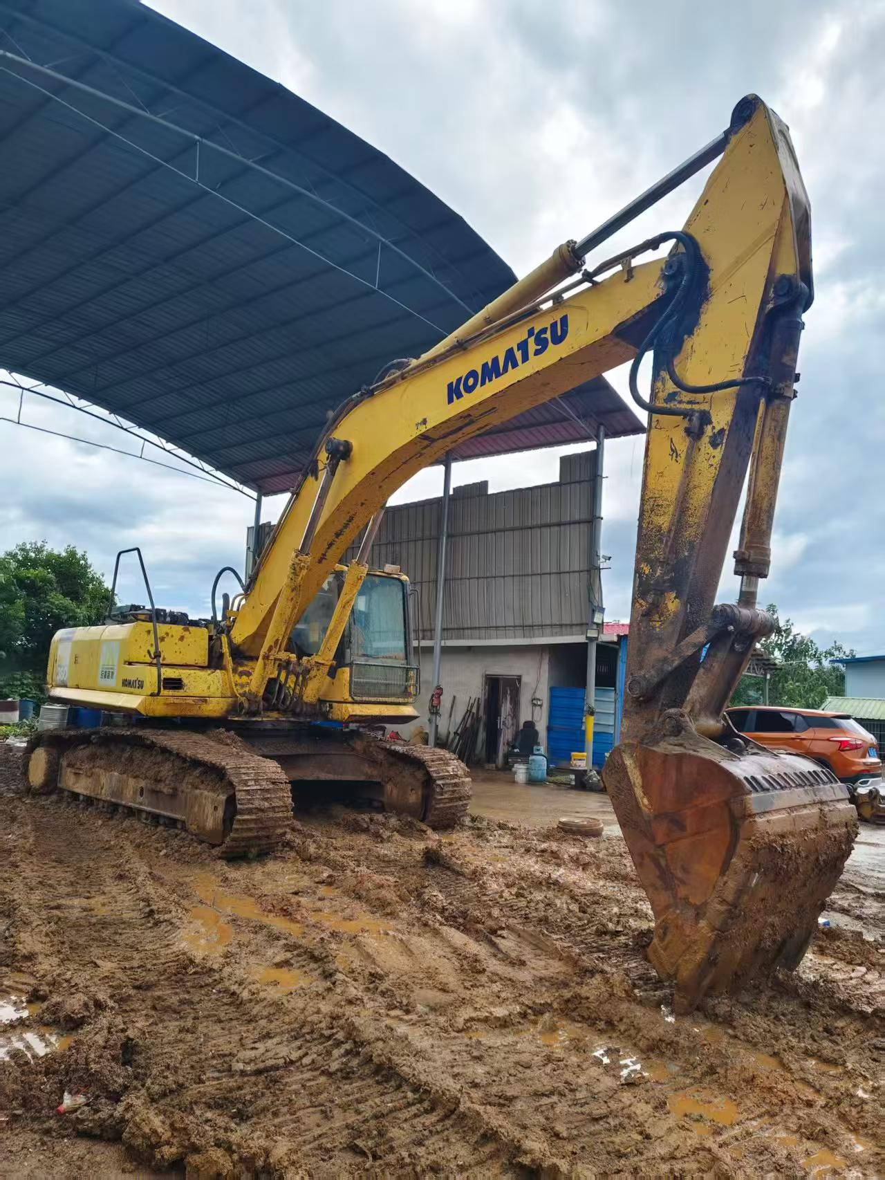 Buy Komatsu PC360-7 Used Excavator / 2